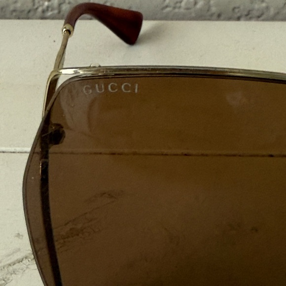 Gucci Square frame Sunglasses - Picture 4 of 5